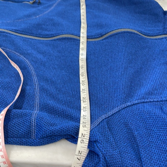 Elevate Light Jacket - Picture 11 of 14